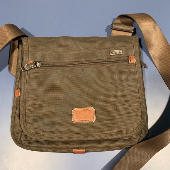 Tumi Alpha flap messenger small travel tote - Picture 12 of 12